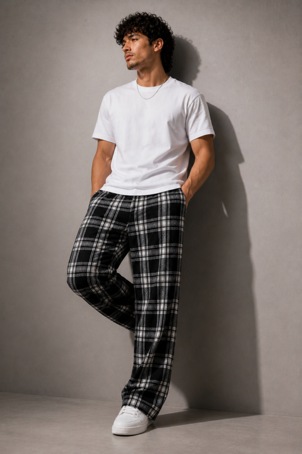 Unisex Baggy Classic Check Lower – Black/White